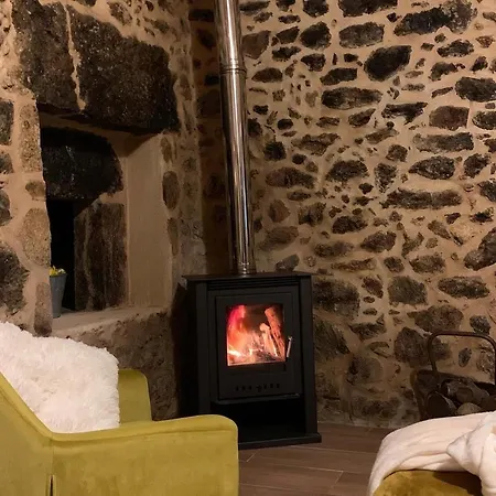 Casa Fogar Do Ulla بيت للعطل *